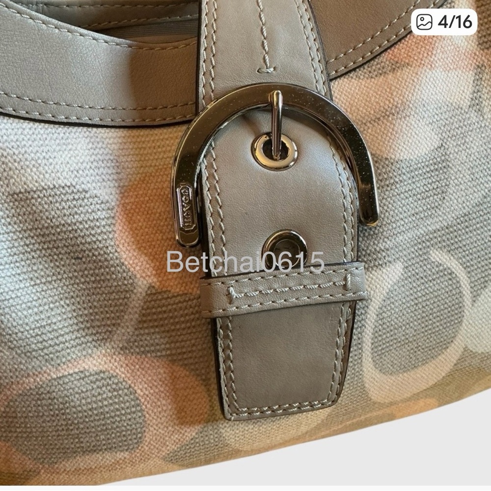 Coach SoHo Lynn Signature Hobo Shoulder Bag
